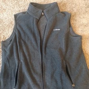 Columbia fleece vest